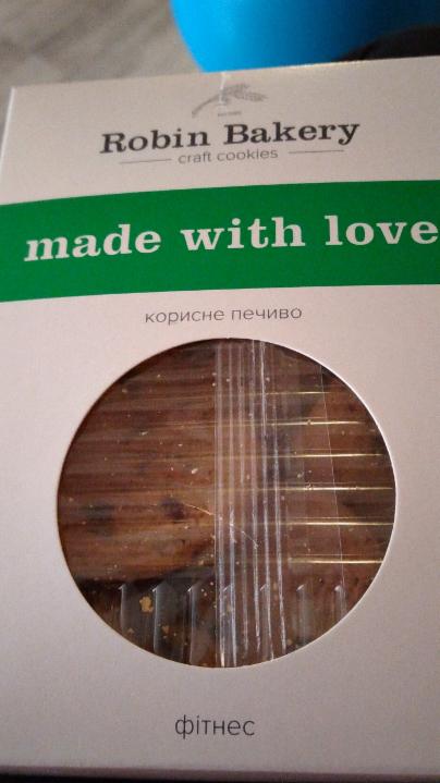 Фото - Печенье made with love Robin Bakery