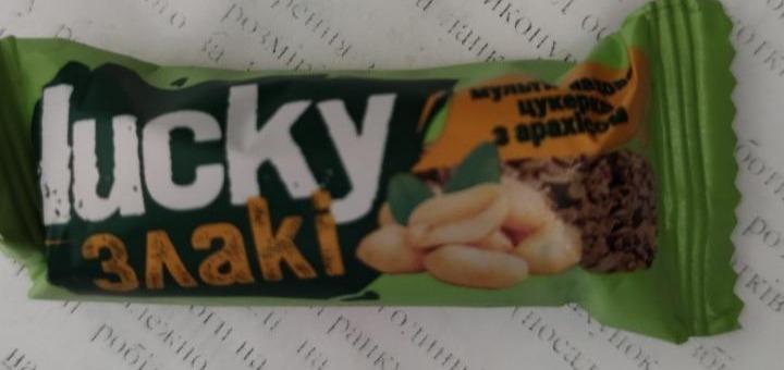 Фото - Конфета мультизлаковая со вкусом клубники Lucky Злаки