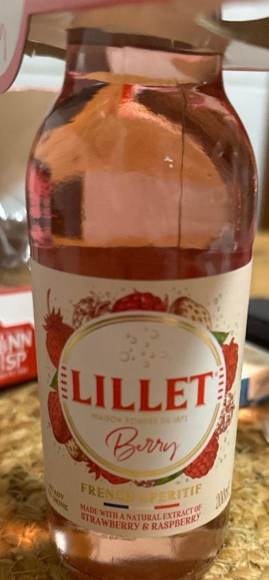 Фото - French aperitif Berry Lillet