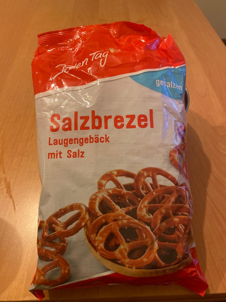 Фото - Salzbrezel Jeden Tag
