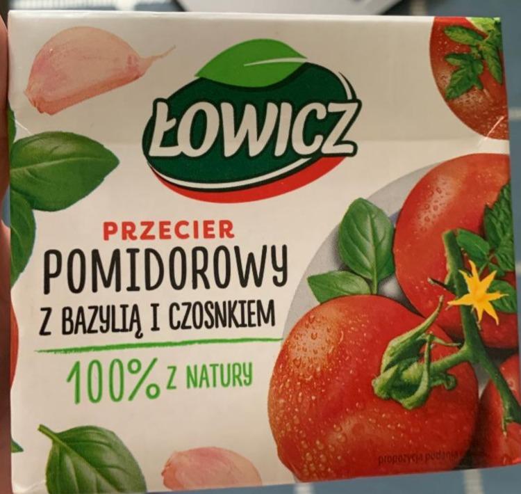 Фото - Томатная паста с базиликом и чесноком Lowicz